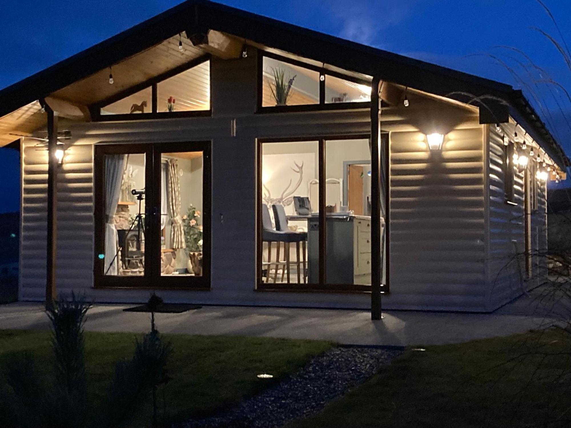 West Horizon Holiday Cottage Lochinver Eksteriør bilde